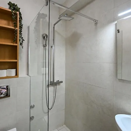 Il Centro Apartments Novalja Extérieur photo